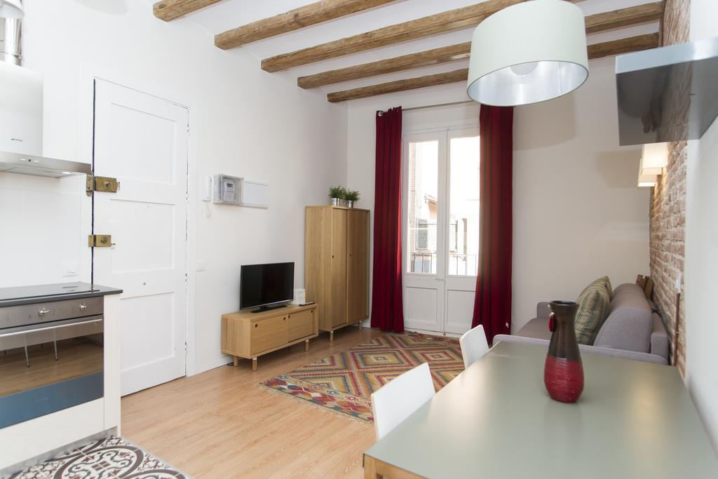 Apartments Barcelona Sagrada Экстерьер фото