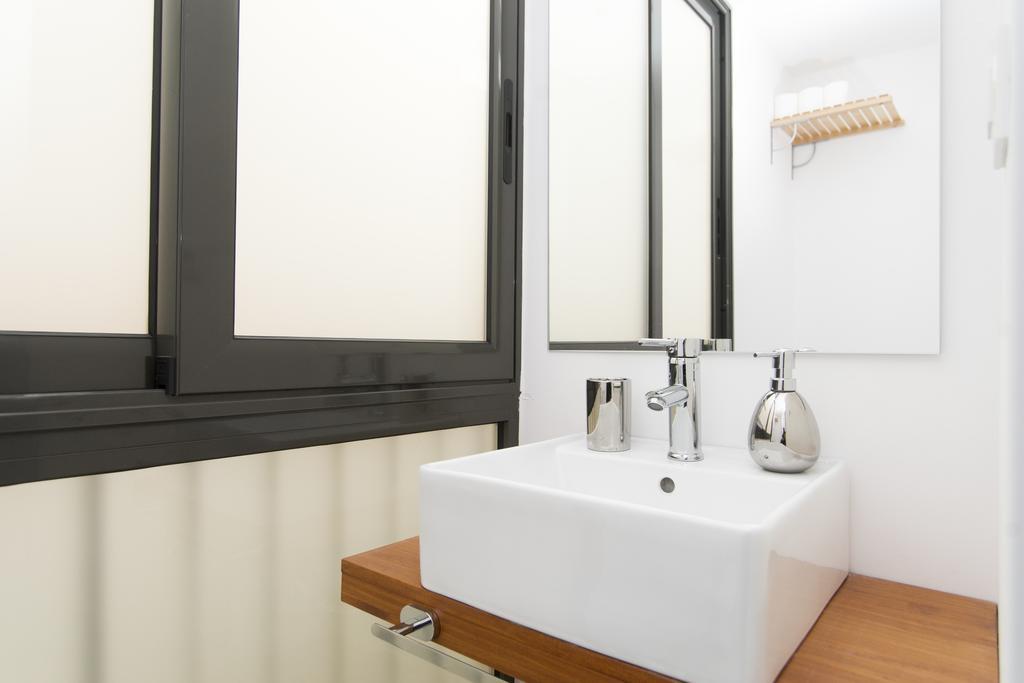 Apartments Barcelona Sagrada Экстерьер фото